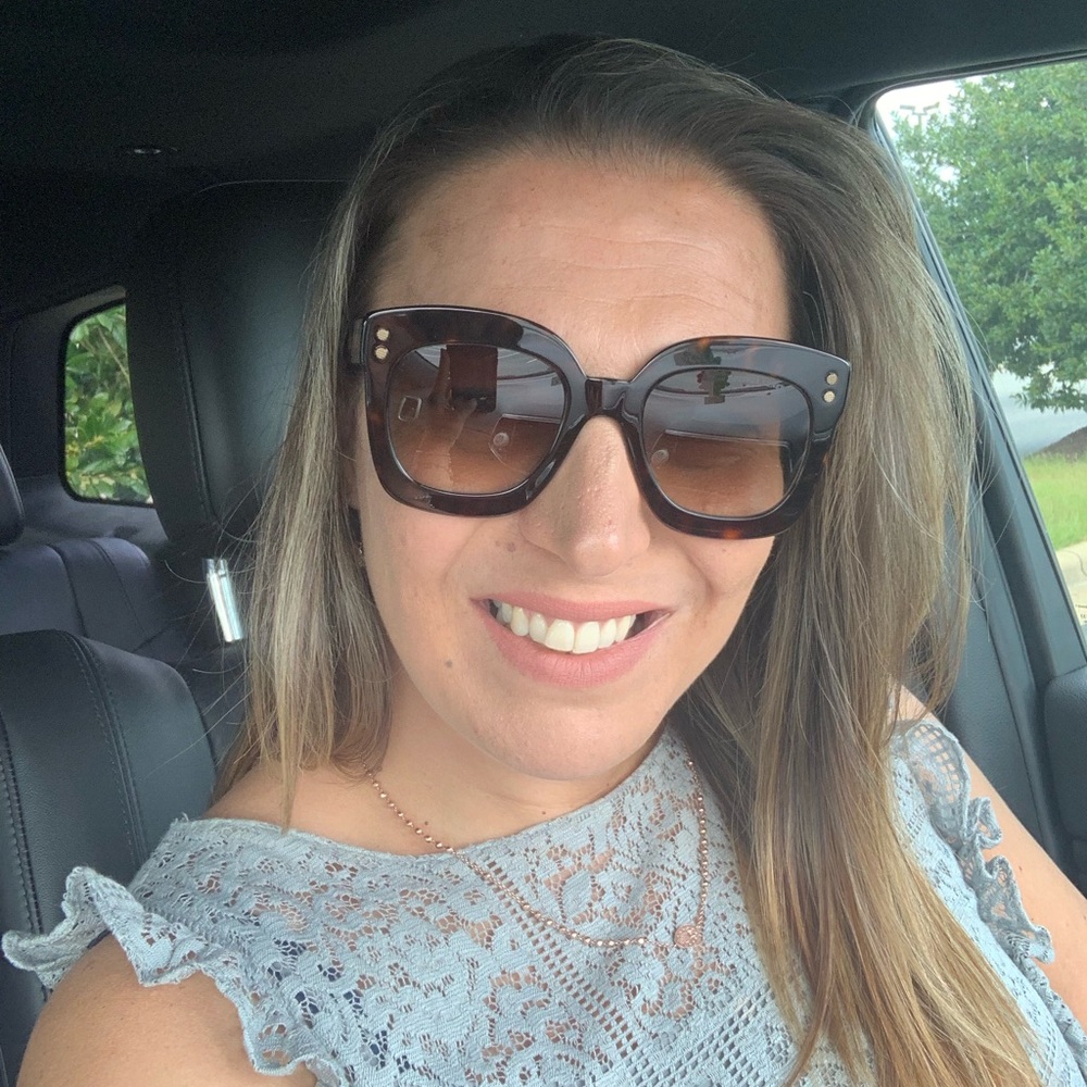 Meet your Posher, Anna
